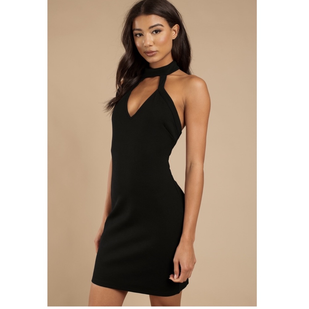 Black bodycon dress